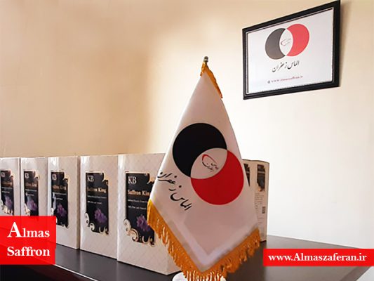 تصویر 4 از زعفران نگین لوکس مناسب هدیه
