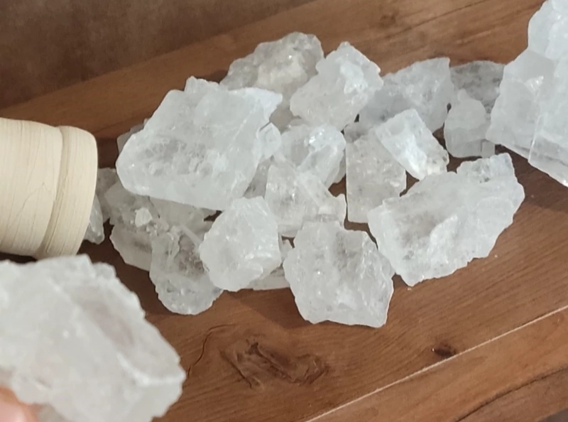 تصویر 3 از قیمت سنگ نمک کریستالی جهرم + فروش + صادرات