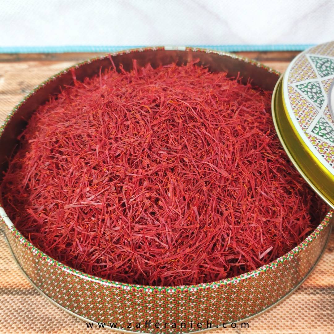 خرید زعفران درجه یک از باغداران + قیمت فروش استثنائی