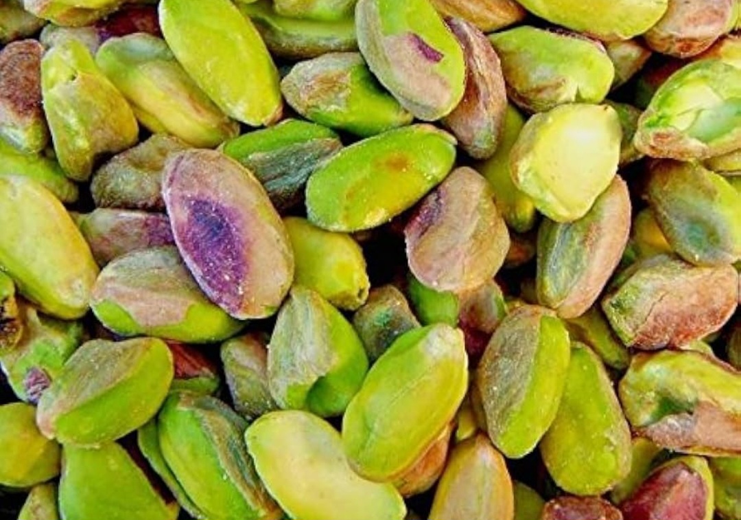 فروش تخصصی مغز پسته صادراتی با تنوع گرید و قیمت (خلال تا شکسته)