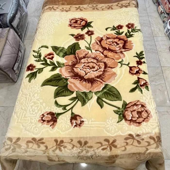 تصویر 3 از بهترین قیمت خرید پتو زنبق کارخانه لاله مهرگان به صرفه و ارزان + فروش عمده