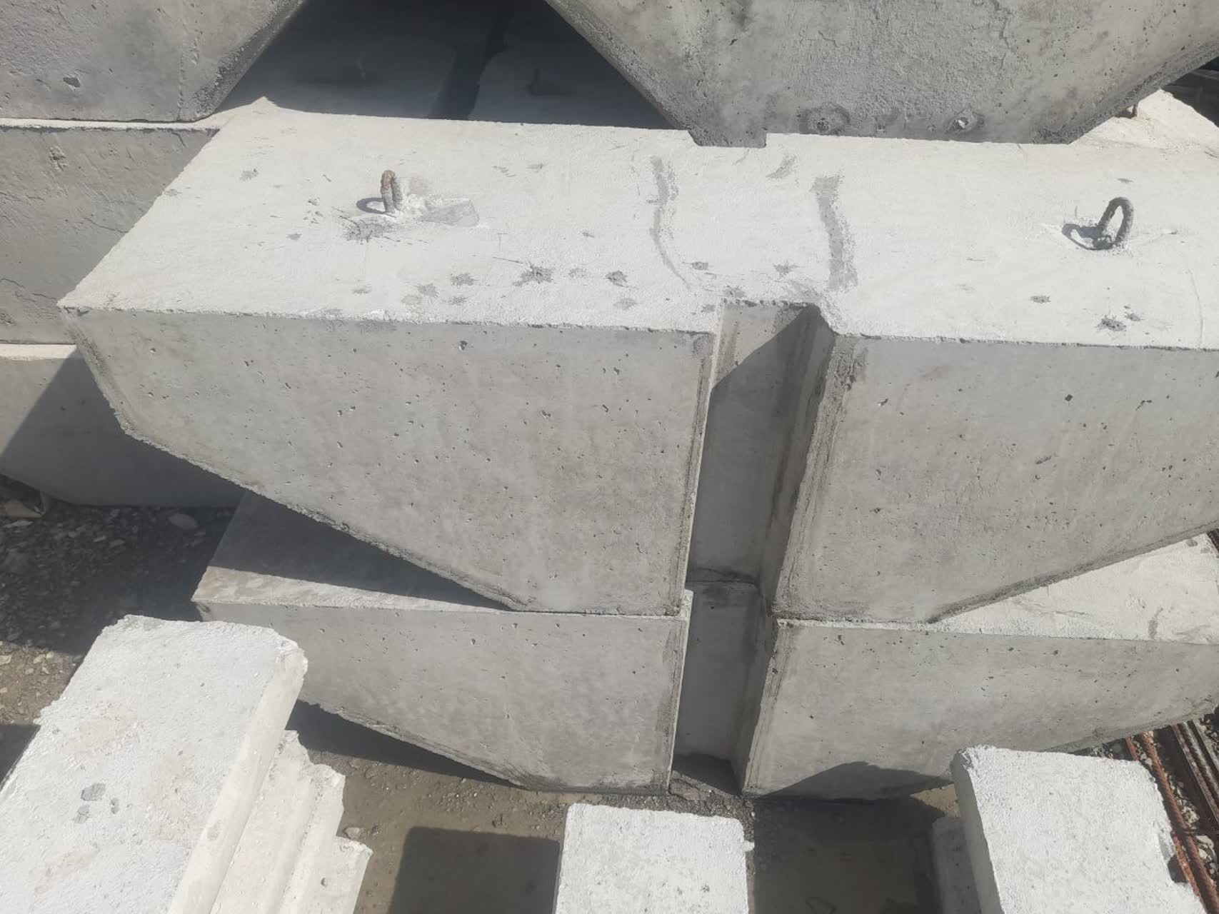 تصویر 2 از قیمت دیوار بتنی پیش ساخته محوطه