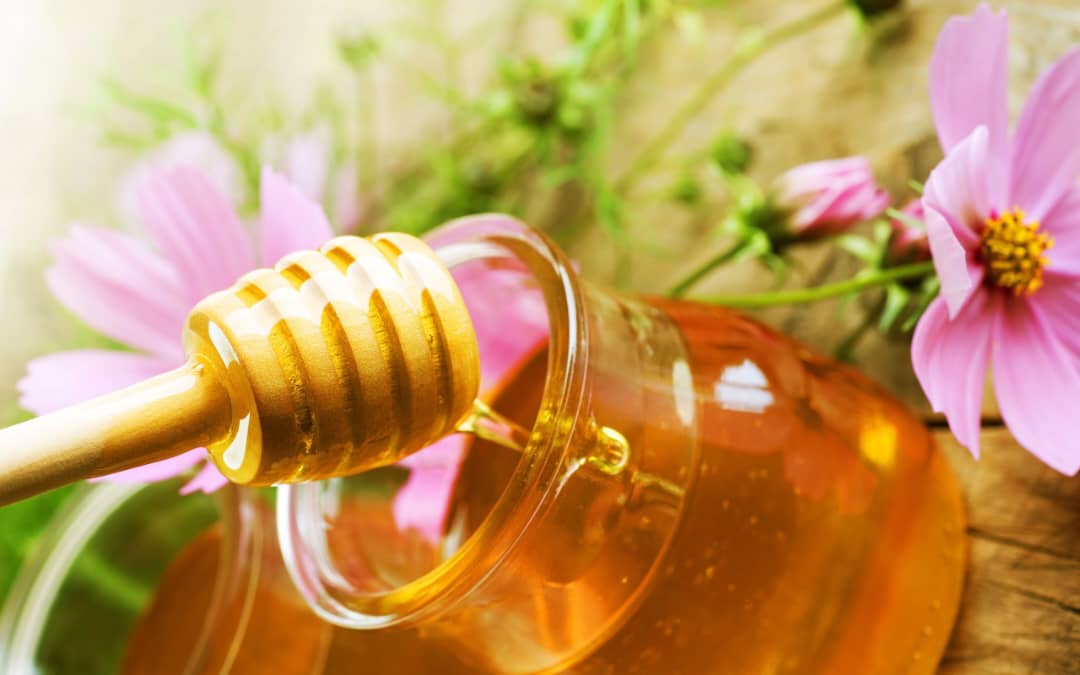 تصویر 4 از فروش ارزان عسل گل + قیمت رقابتی