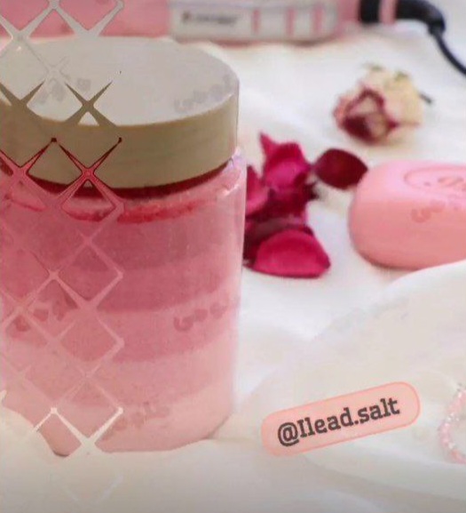 تصویر 2 از کرم نمک ماساژ صورت بدن عمده فروشی قیمت عالی