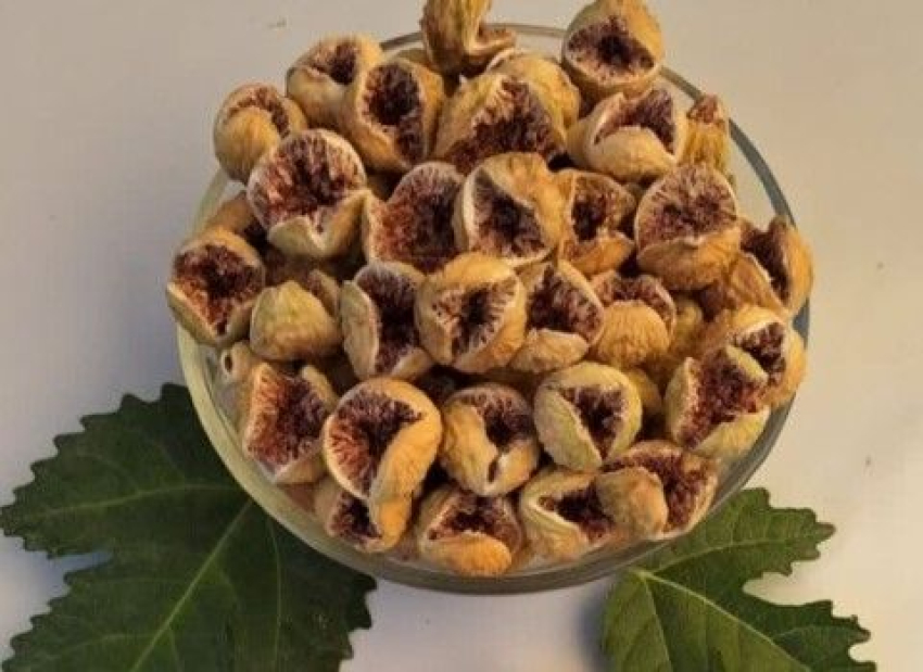تصویر 1 از فروش عمده انجیر پرک اعلا استهبان + قیمت رقابتی تولید کننده