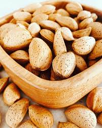 تصویر 2 از قیمت و فروش مغز بادام سنگی ایرانی + عمده مخصوص صادرات
