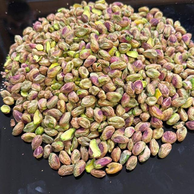 تصویر 1 از خرید مغز پسته کله قوچی + قیمت فروش استثنایی