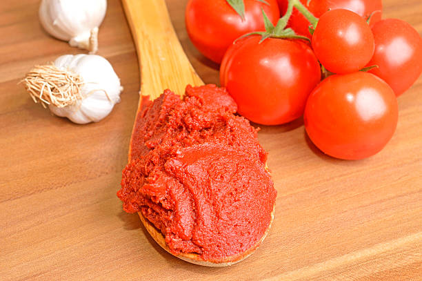 تصویر 1 از رب گوجه‌ فرنگی مرغوب با طعم اصیل خرید