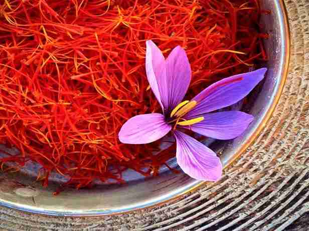 تصویر 2 از زعفران نگین بهسود با کیفیت + خرید به صرفه