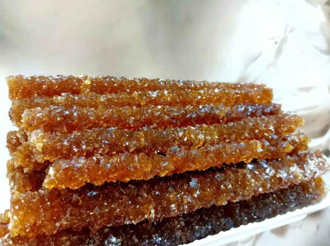 خرید نبات قهوه ای شاخه ای در اصفهان و تهران