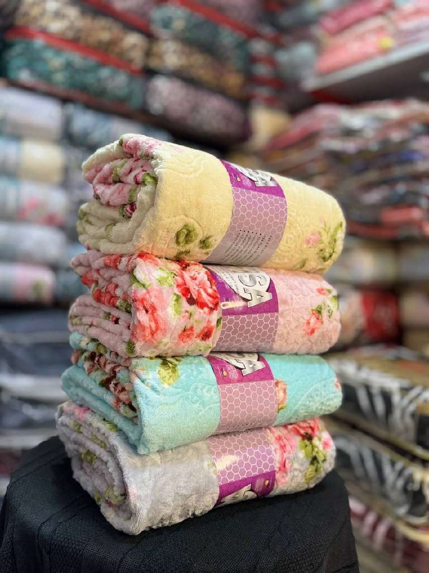 تصویر 1 از پخش عمده و خرید به صرفه و با کیفیت پتو تیسا گلدار دو نفره + عمده