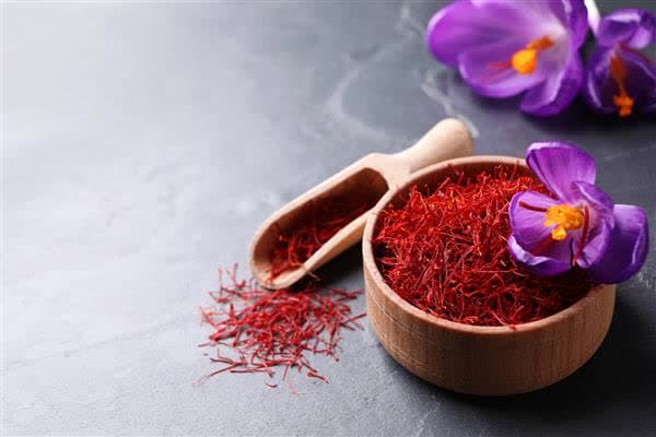 تصویر 1 از فروش عمده و جزئی زعفران اصیل ایرانی
