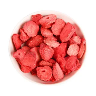 تصویر 2 از توت فرنگی فریز درایر | سالم‌ ترین میان‌ وعده با طعمی شیرین و طبیعی