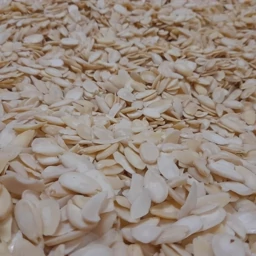 تصویر 2 از فروش پرک بادام درختی درجه 1 + فروش عمده