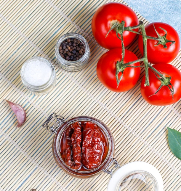 تصویر 2 از رب گوجه‌ فرنگی صنعتی + خرید به صرفه