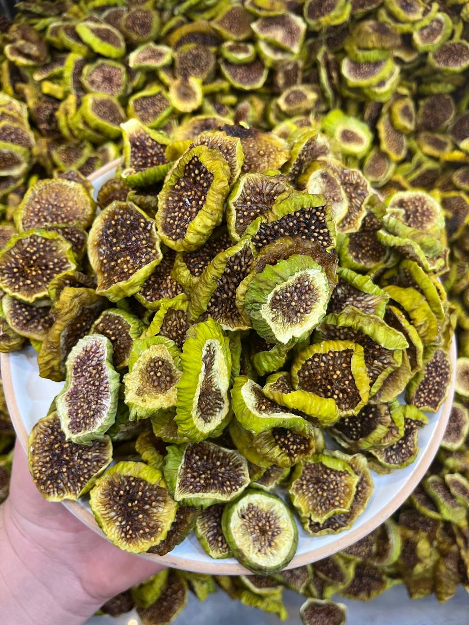 تصویر 3 از خرید انجیر خشک سبز + مرغوب