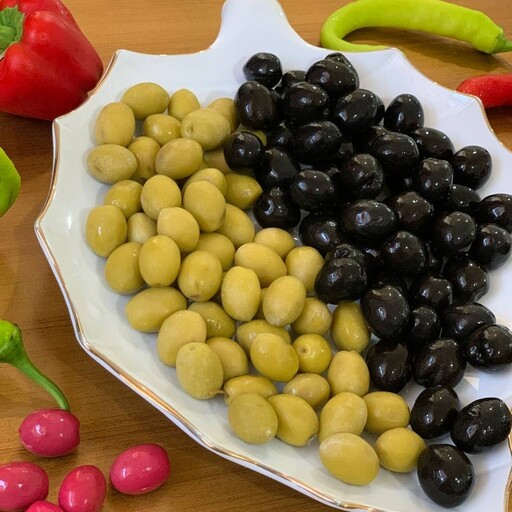 تصویر 1 از فروش  ویژه کنسرو زیتون سیاه + با قیمت باور نکردی