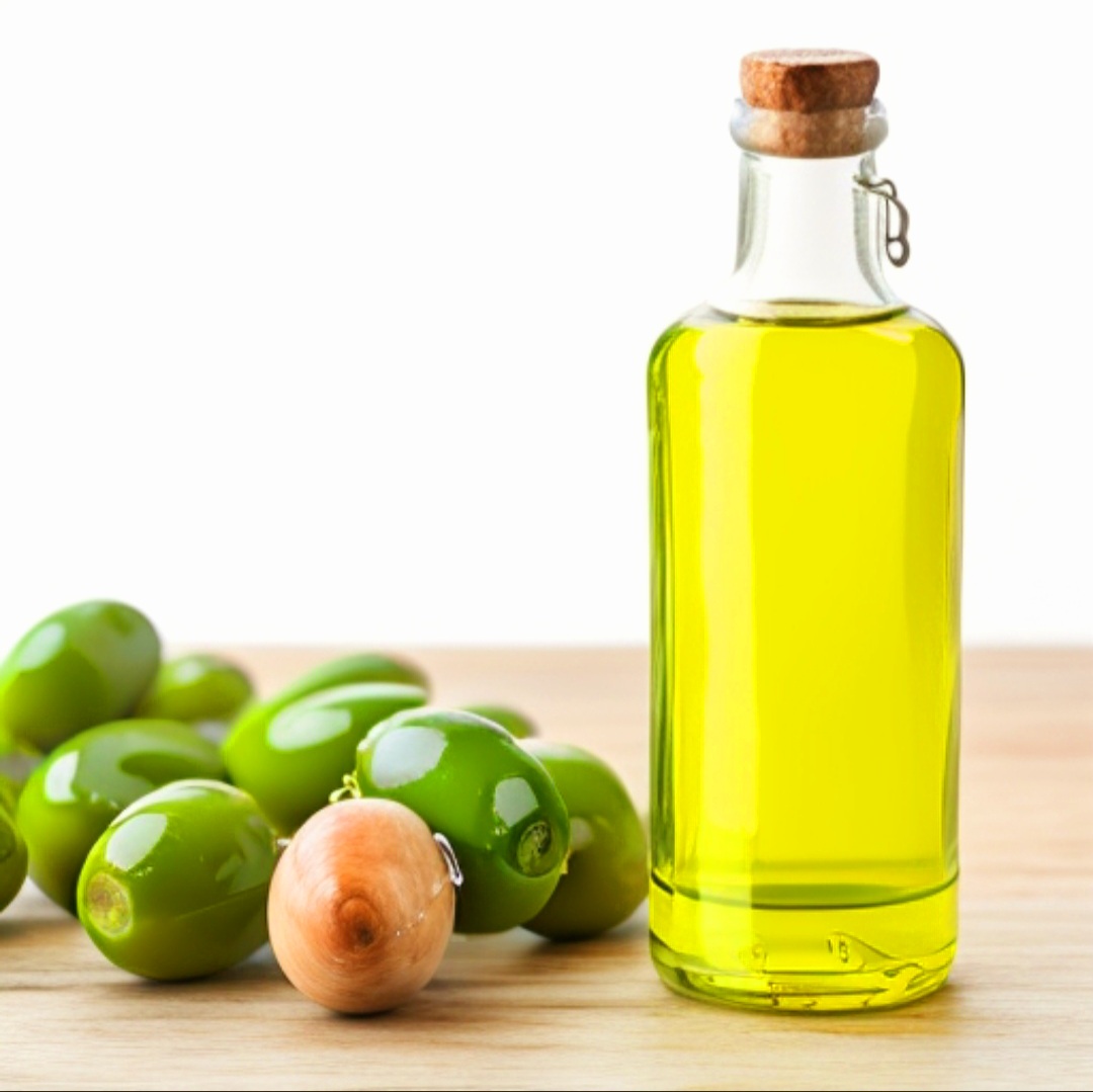 تصویر 2 از خرید روغن زیتون بدون بو اصل + قیمت ویژه