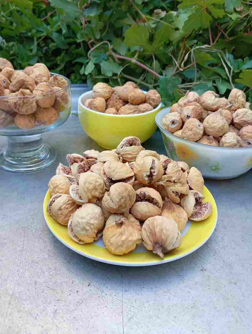 تصویر 4 از قیمت انجیر خشک استهبان عالی و تازه