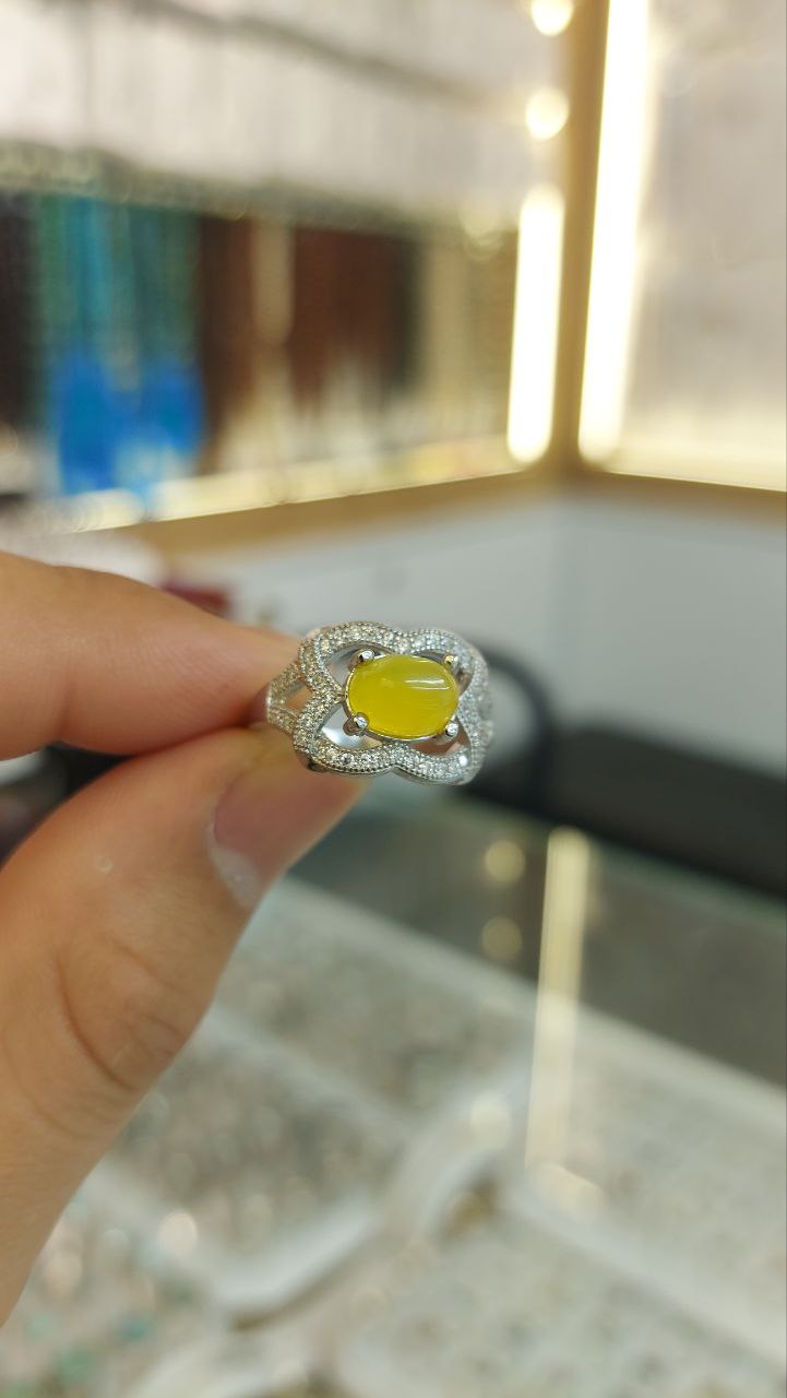 تصویر 4 از انگشتر نقره رادیوم‌ کاری با نگین شرف و شمس