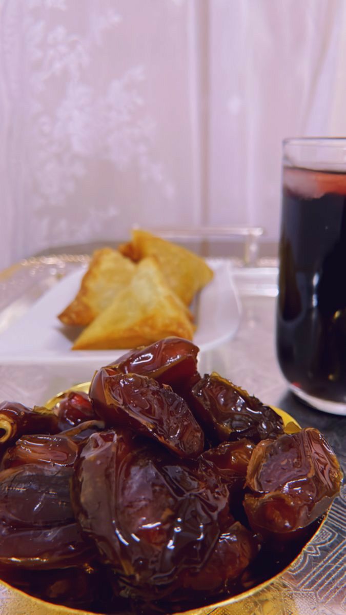 تصویر 2 از قیمت خرید خرما کبکاب صادراتی + فروش ویژه