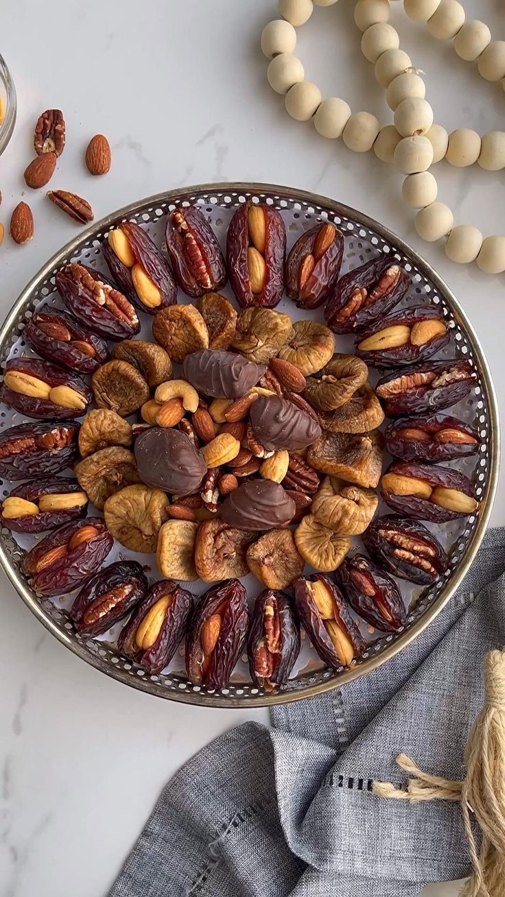 فروش خرما تک نفره
