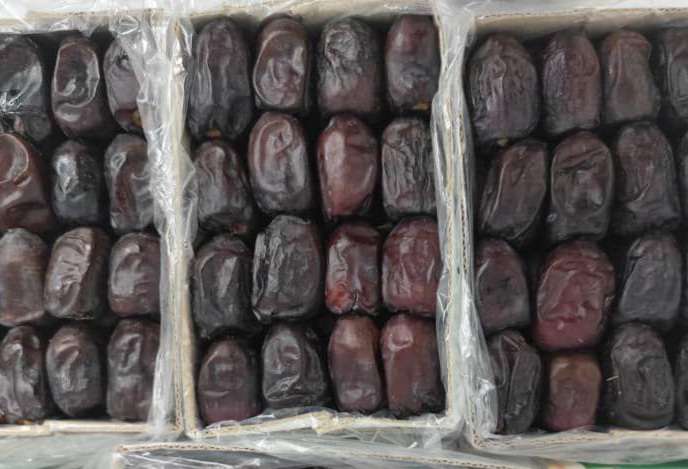 فروش‌ عمده خرما مضافتی‌ + قیمت‌ خرید مناسب‌