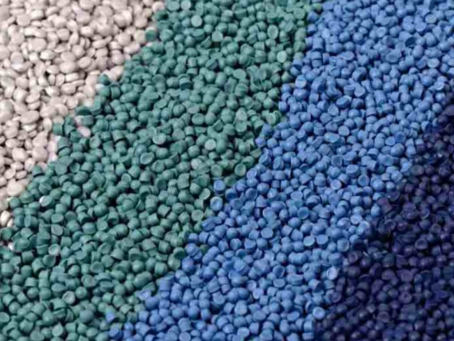تصویر 1 از خرید گرانول pvc نرم برای شلنگ صنعتی + قیمت عمده
