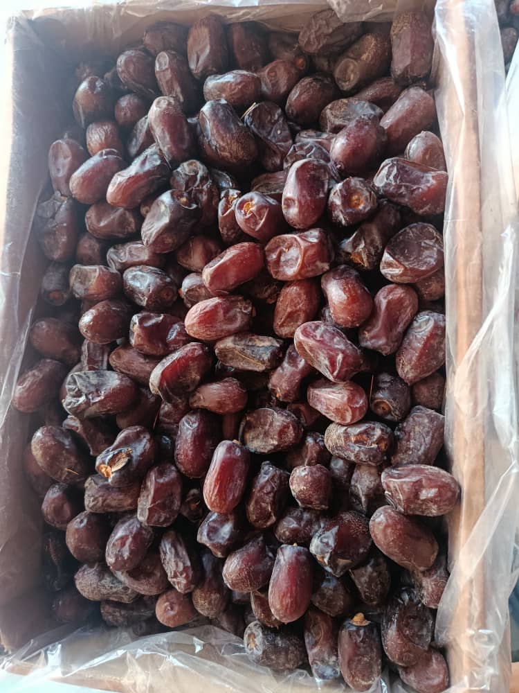 تصویر 3 از پخش عمده خرما کلوته جیرفت و کهنوج + مناسب عمده‌ فروشان و صادر کنندگان با قیمت استثنایی