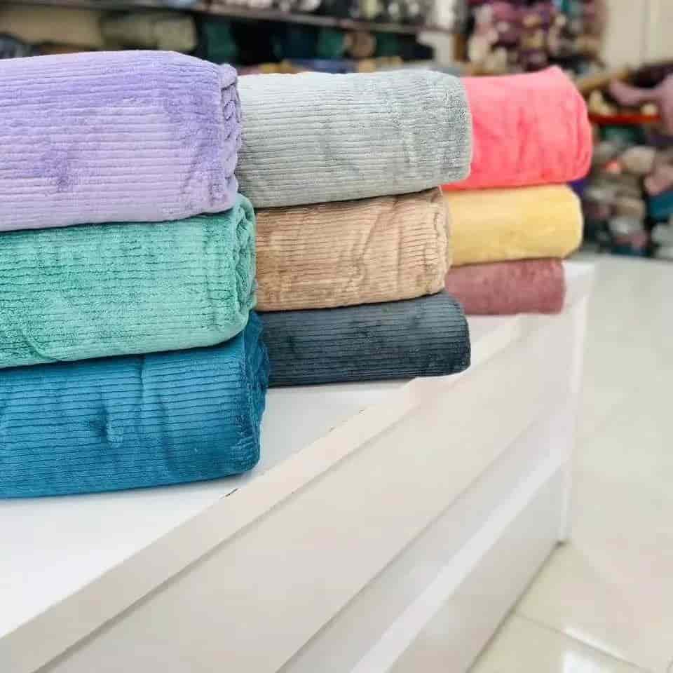 تصویر 1 از قیمت پتو مسافرتی کاملیا + فروش عمده وارزان