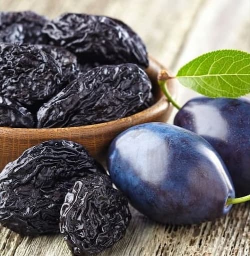 آلو بخارا خشک سیاه با کیفیت + خرید عمده