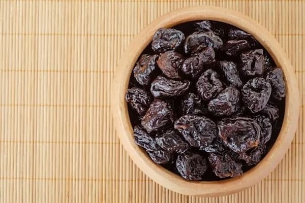 تصویر 5 از آلو بخارا خشک سیاه با کیفیت + خرید عمده