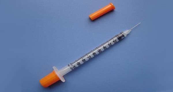 تصویر 1 از خرید سرنگ انسولین + قیمت فروش استثنایی