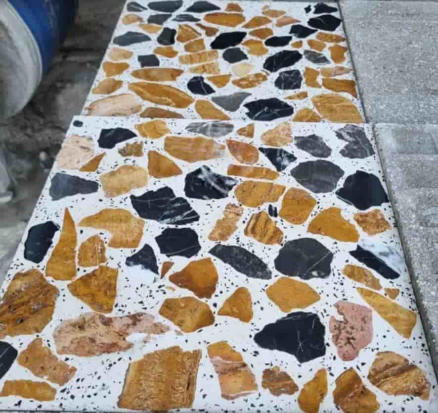 تصویر 1 از فروش انواع موزائیک ساختمان بادوام