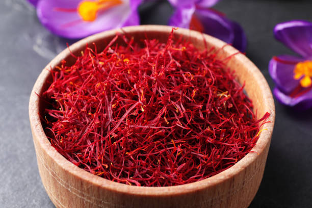 تصویر 1 از قیمت خرید زعفران نگین مرغوب + فروش ویژه
