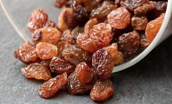 تصویر 3 از قیمت روز کشمش طلایی پلویی صادراتی + فروش ویژه عمده