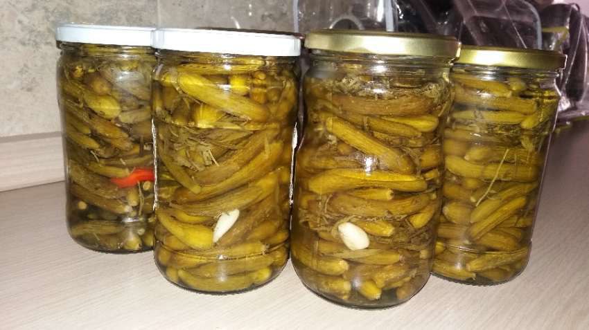 تصویر 3 از خیارشور شیشه‌ای ۷۵۰ گرمی + خرید به صرفه