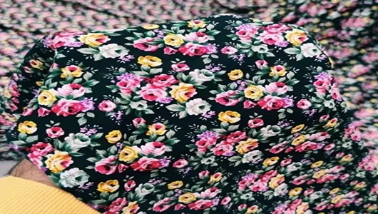 تصویر 1 از فروش ویژه ملحفه چادر نماز گل ریز + ارسال سراسری