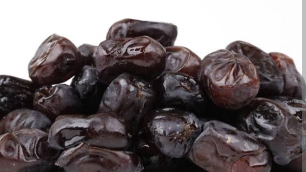 تصویر 1 از فروش عمده خرمای مضافتی یک کیلویی + سود خالص