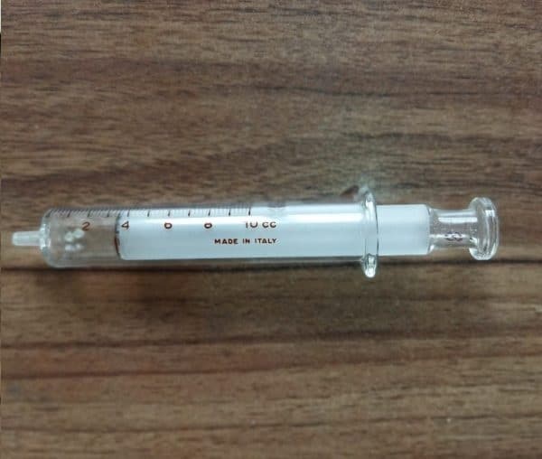 تصویر 3 از قیمت سرنگ شیشه ایی + خرید باور نکردنی