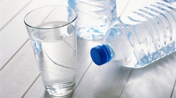 تصویر 2 از قیمت روز آب معدنی گاز دار شده