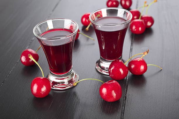 تصویر 1 از قیمت و خرید آبمیوه آلبالو + فروش ارزان