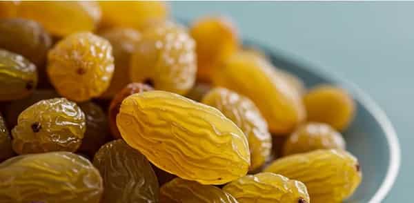 تصویر 5 از خرید کشمش طلایی ملکان + قیمت فروش استثنایی