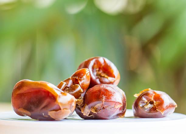 تصویر 4 از خرید و قیمت خرمای زاهدی اهواز + فروش عمده