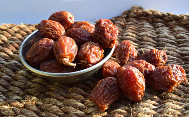 تصویر 1 از قیمت روز خرما زاهدی تازه عسلی
