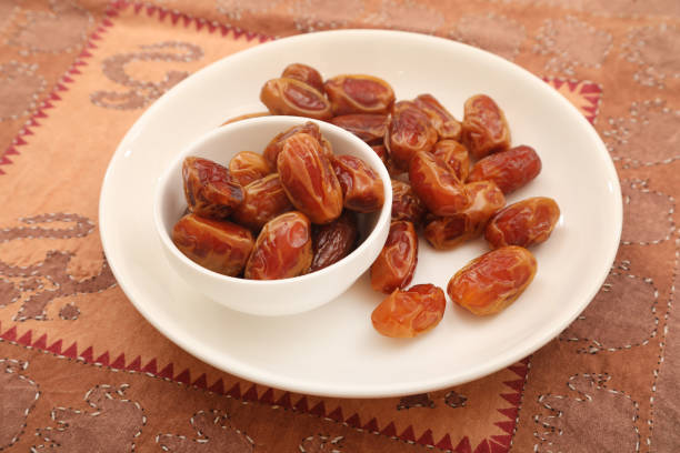 تصویر 2 از خرید و فروش خرما زاهدی عسلی مرغوب با شرایط فوق العاده