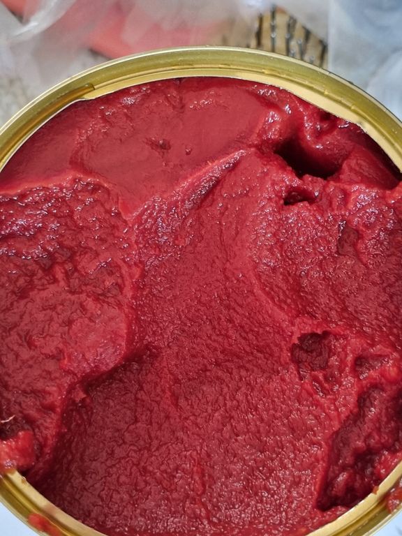 تصویر 1 از قیمت فروش عمده رب گوجه فرنگی اویلا + با کیفیت عالی و به قیمت کارخانه