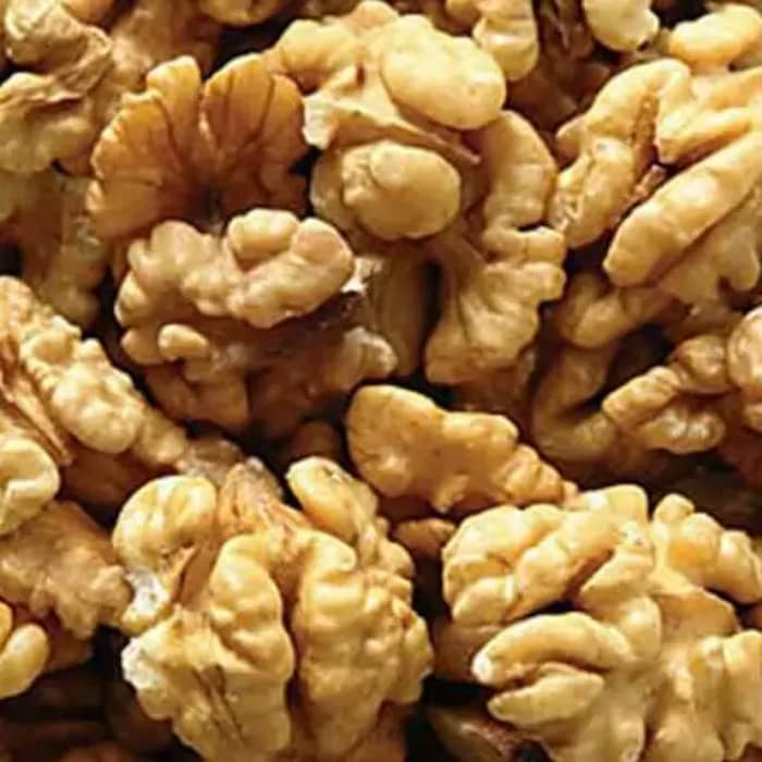 خرید مغز گردو خارجی عمده با کیفیت و مقرون به صرفه