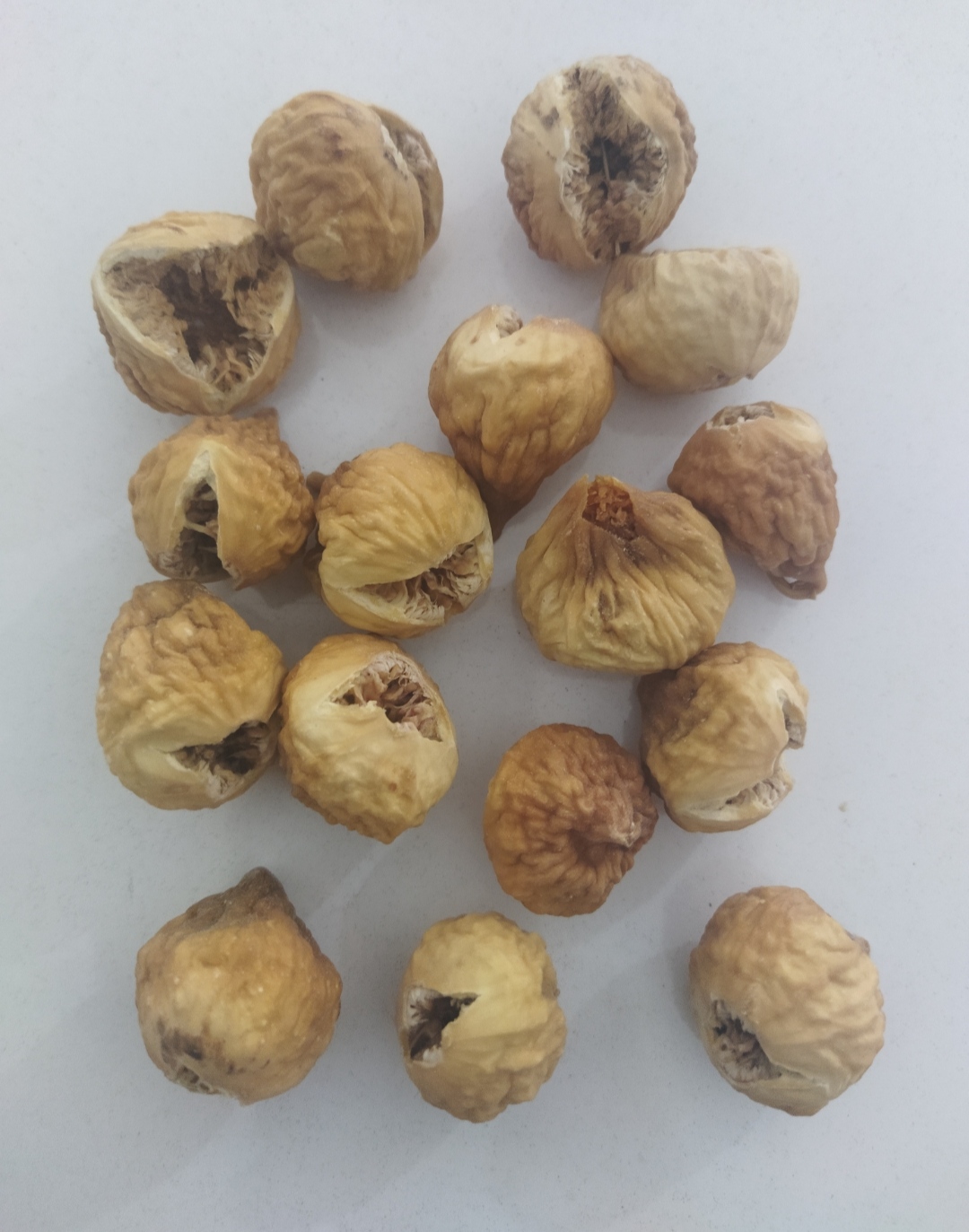 انجیر خشک ارگانیک + طعم خواص طبیعت