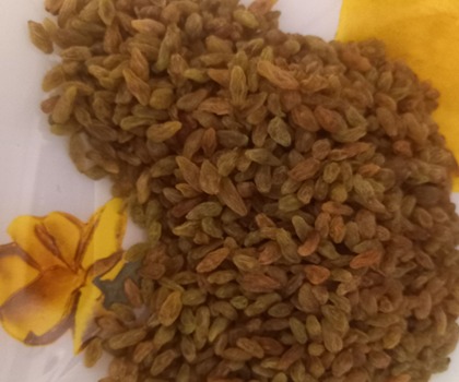 خرید ارزان کشمش تیزابی